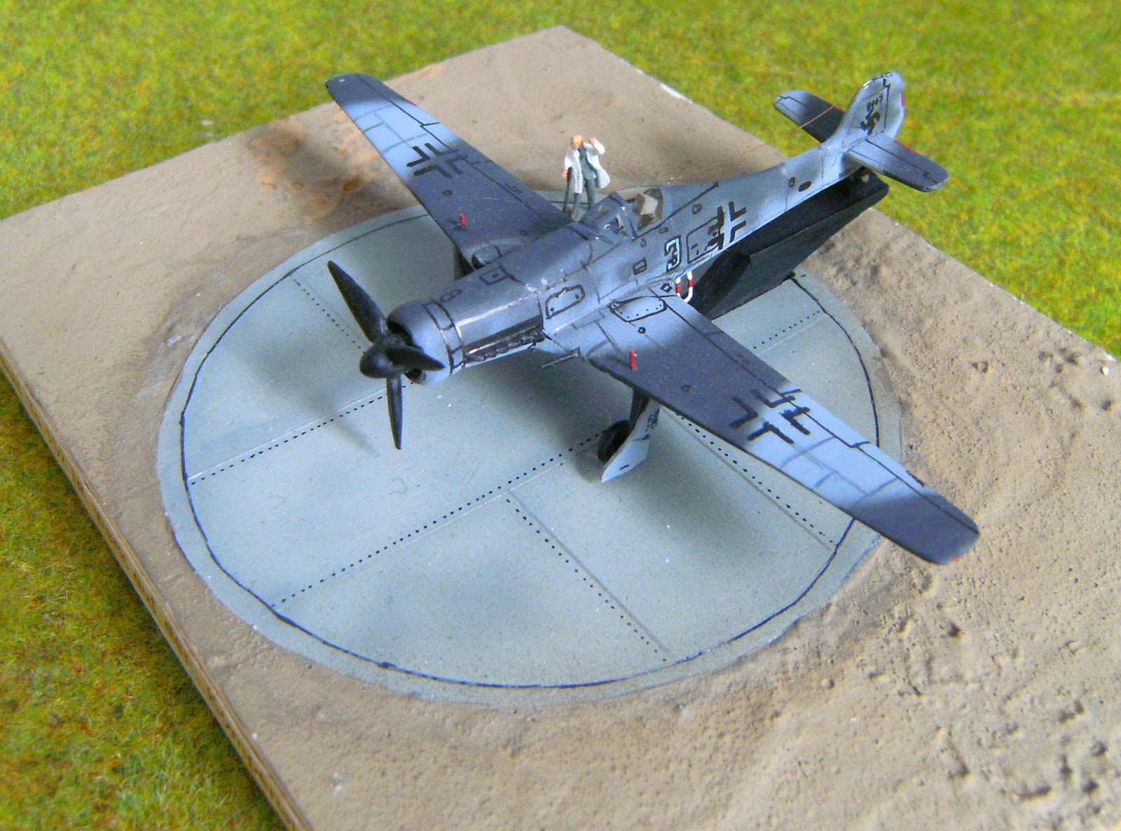 HappyscaleModellbau Focke Wulf Ta 152 resin 1/144