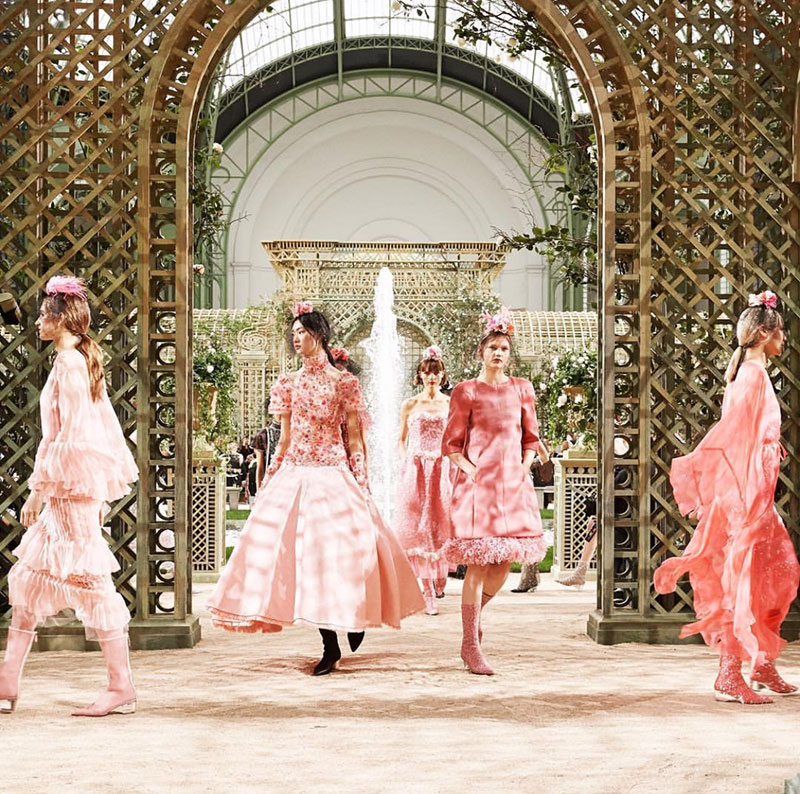 Runway: Chanel Spring 2018 Couture, Paris