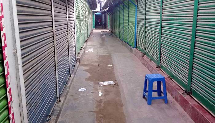 Dewanganj Sanandbari lockdown দেওয়ানগঞ্জের সানন্দবাড়ী লকডাউন