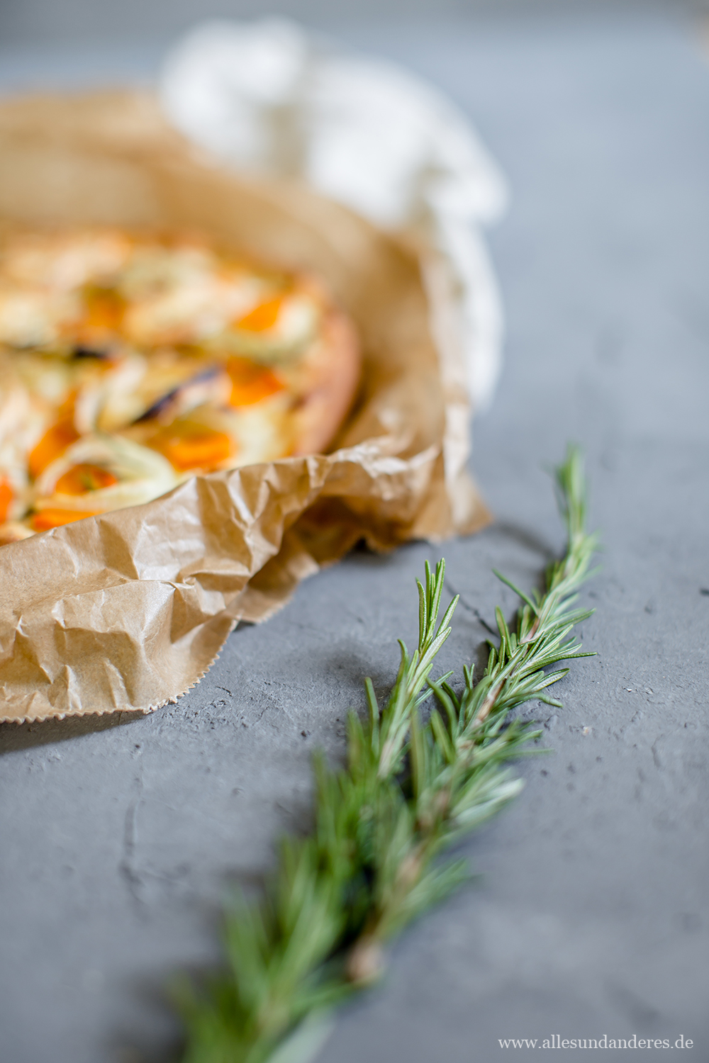 Leckeres Herbst-Rezept: Knusprige Kürbis-Tarte mit Weintrauben und ... Leckeres Herbst-Rezept: Knusprige Kürbis-Tarte mit Weintrauben und ...