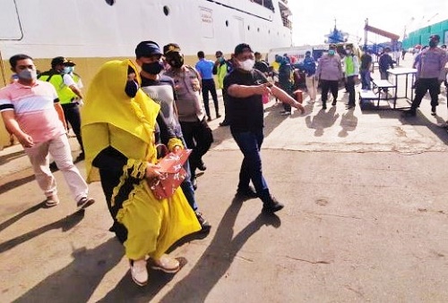 Wanita 31 Tahun, Menipu Capai Miliaran Rupiah di Natuna Wanita 31 Tahun, Menipu Capai Miliaran Rupiah di Natuna