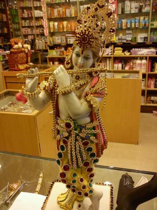 SHRINGAR COSTUMES LORD KRISHNA IDOL /KRISHNA IDOL /DECORATED KRISHNA