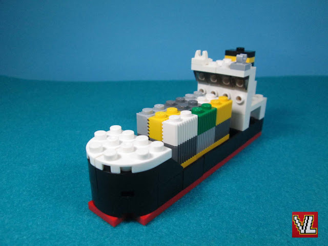 Nova versão do set LEGO 616 Cargo ship