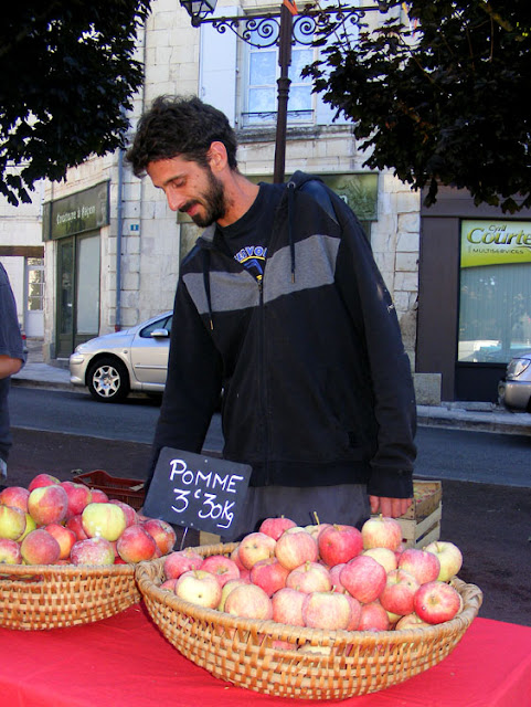 Organic apples at a village market, Indre et Loire, France. Photo by Loire Valley Time Travel.