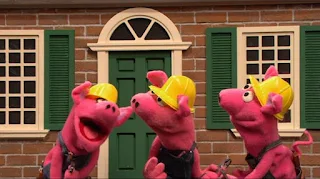Three Little Pigs building a house, Sesame Street Episode 4319 Best House of the Year season 43
