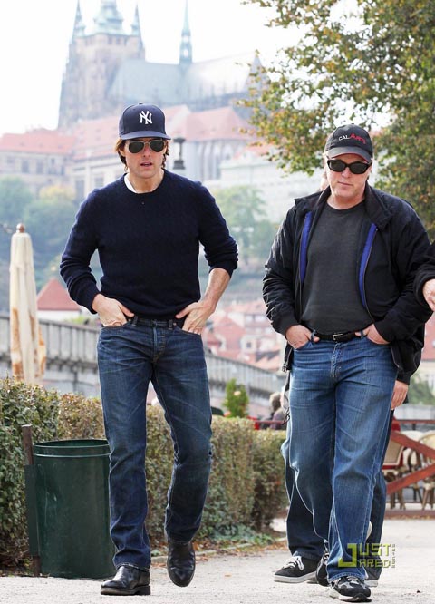 tom cruise baseball cap