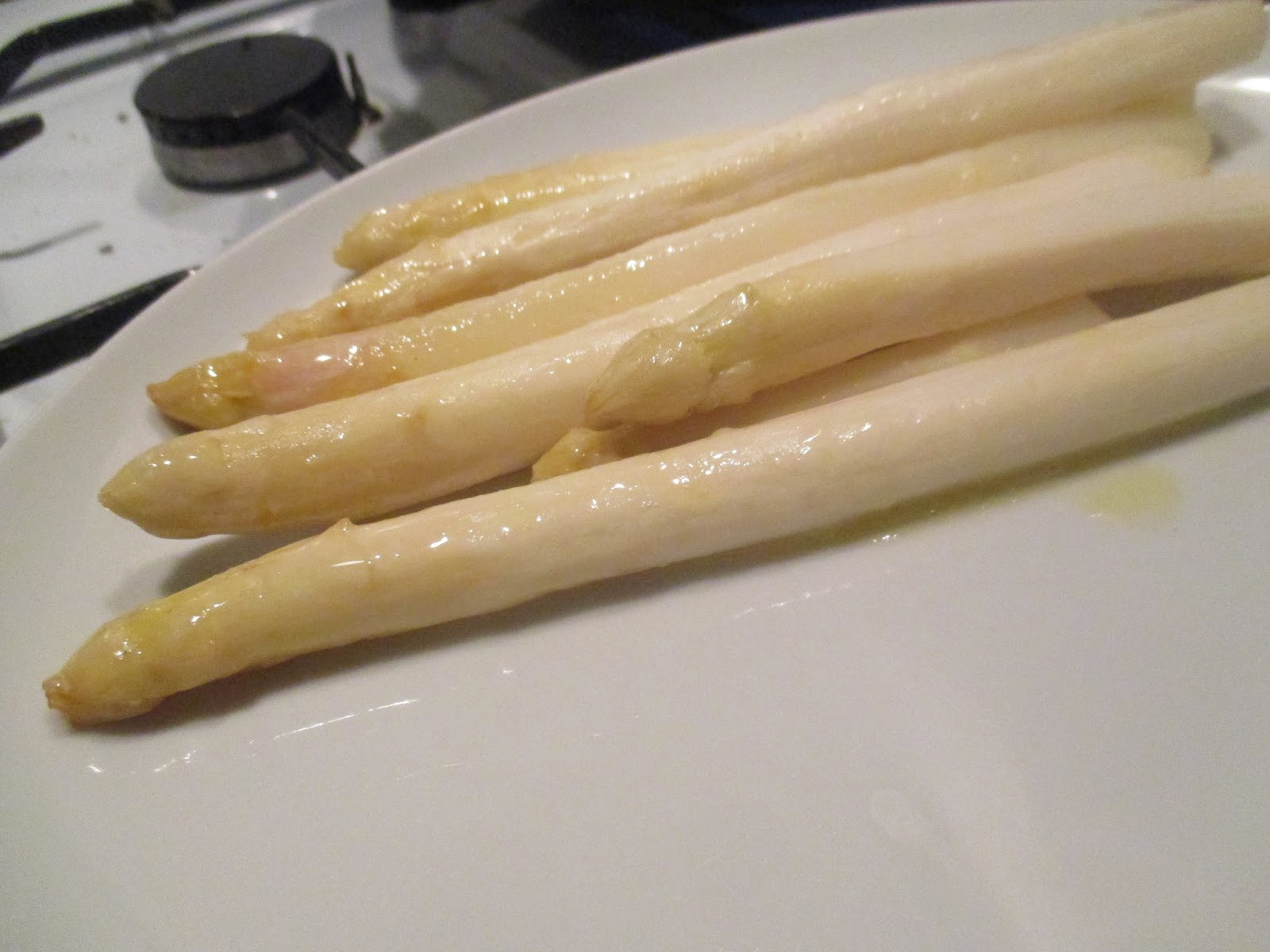 Butterspargel mit Tomaten Balsamico Dressing – glatzkoch.de