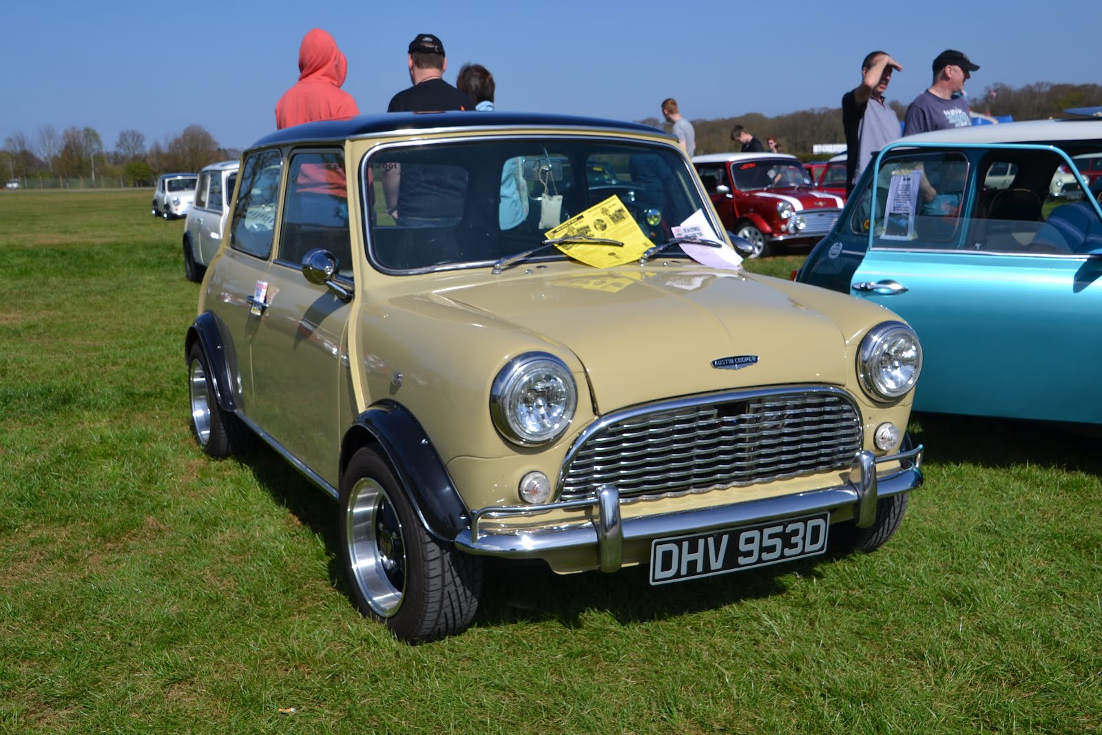 Glory Days: Classic Mini Show