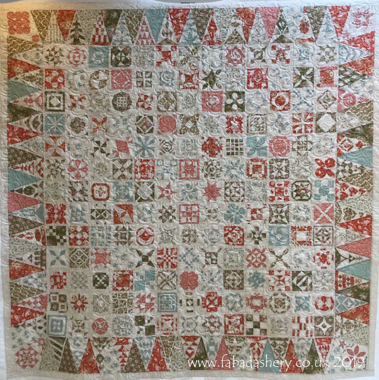 Fabadashery Longarm Quilting: Advent Day 7 - Dear Jane Quilt made by Sheila