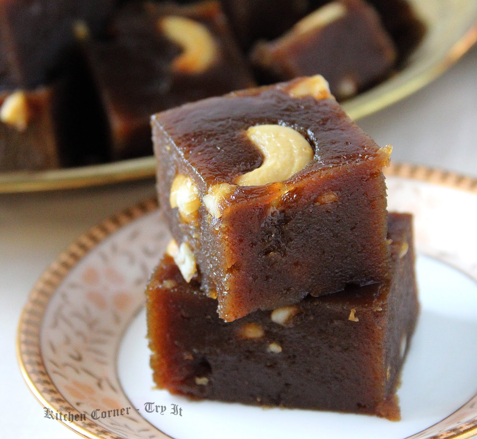 Kerala Black Halwa/ Karutha Halwa/ Rice Flour Halwa