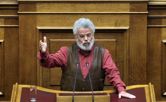 Προκλητική δήλωση βουλευτή του ΣΥΡΙΖΑ: Εδώ ψήφισαν 11 μειώσεις η 12η θα τους πειράξει;  