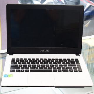 Laptop Gaming ASUS A450L Core i5 Double VGA Malang