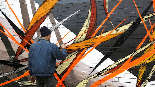Shida At Work On A Mural In Sydney 2