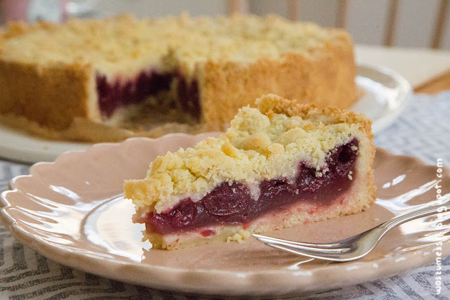 Wos zum Essn: Kirschentraum mit Knusperhäubchen: Kirsch-Streusel-Kuchen ...