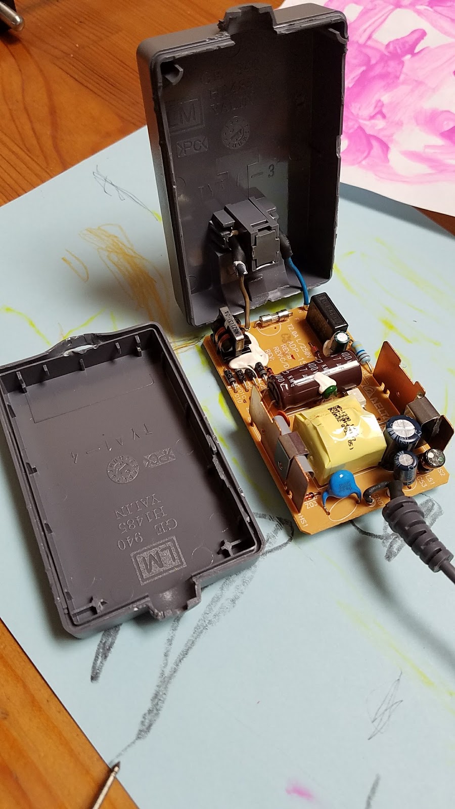 Sony PSone power supply 7.5v 2a scph113 disassembly and failed repair