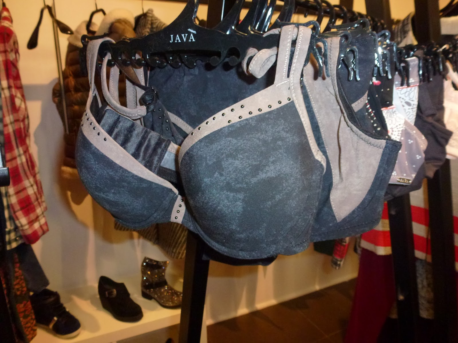 Captain Tortue Automnehiver 20132014 DAME SKARLETTE