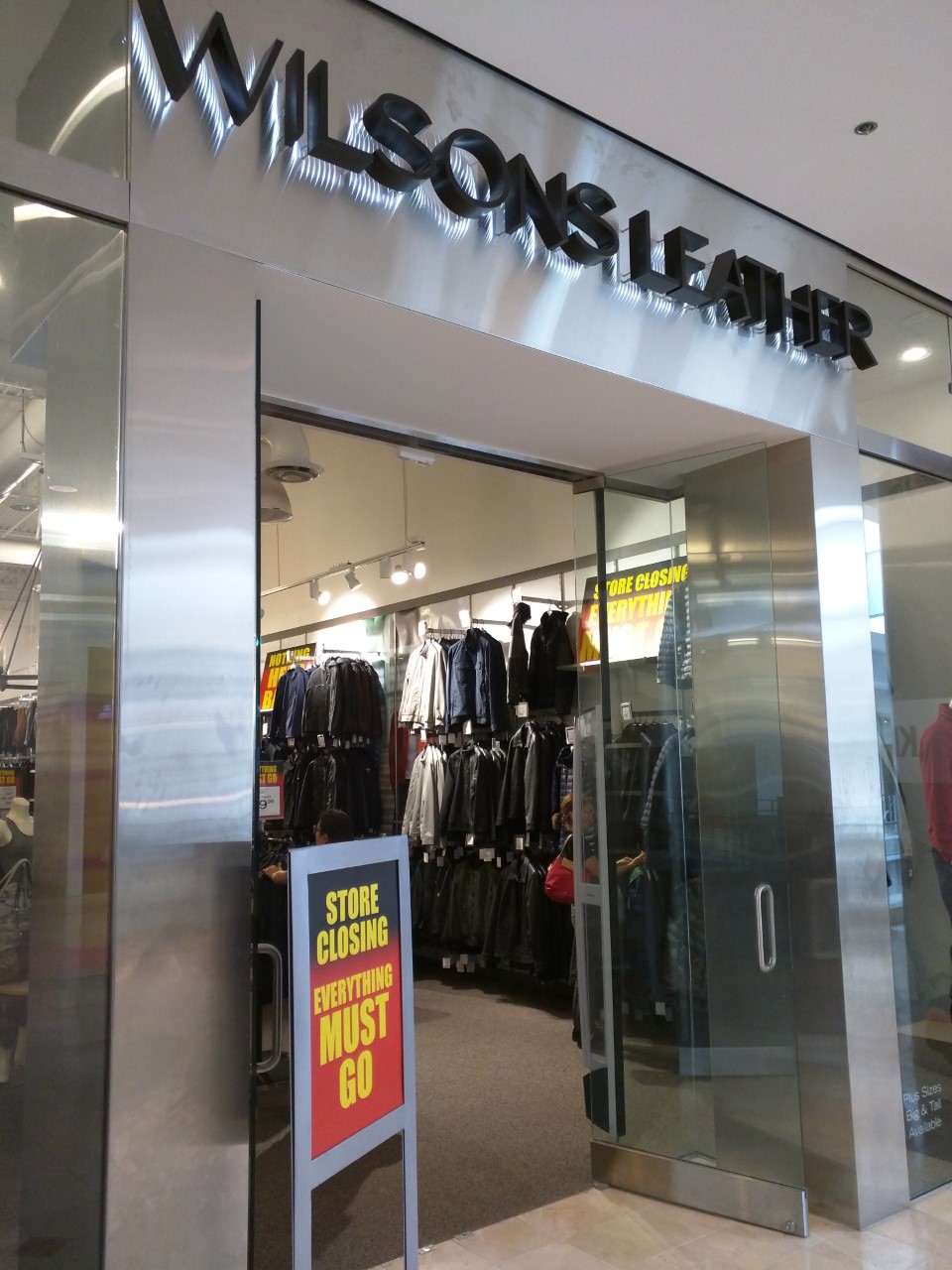Robert Dyer Bethesda Row Wilsons Leather to close at Westfield