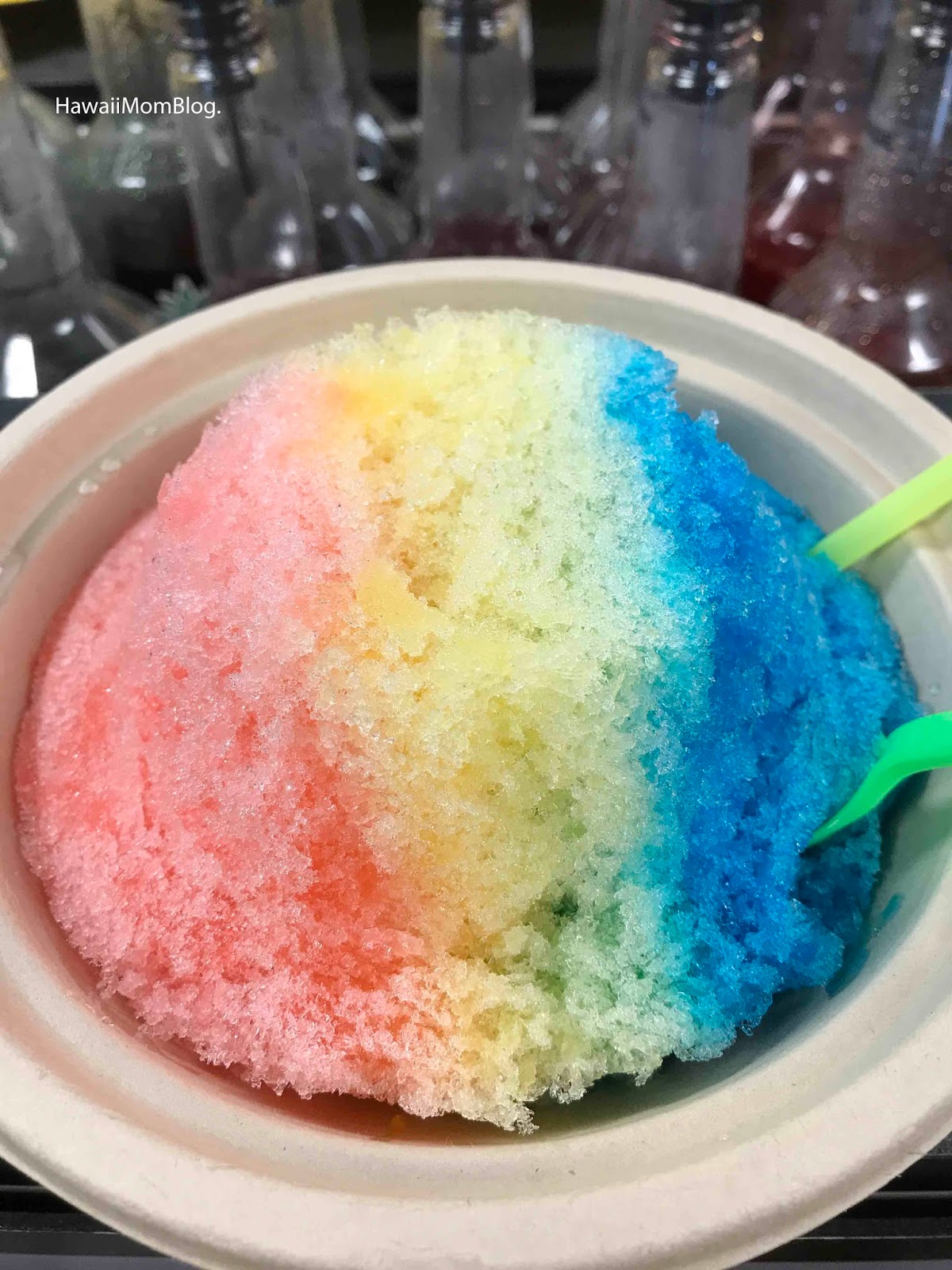 Hawaii Mom Blog Pineapple Xpress Shave Ice in Wahiawa
