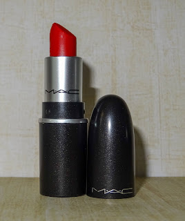 Review MAC Ruby Woo Lipstick