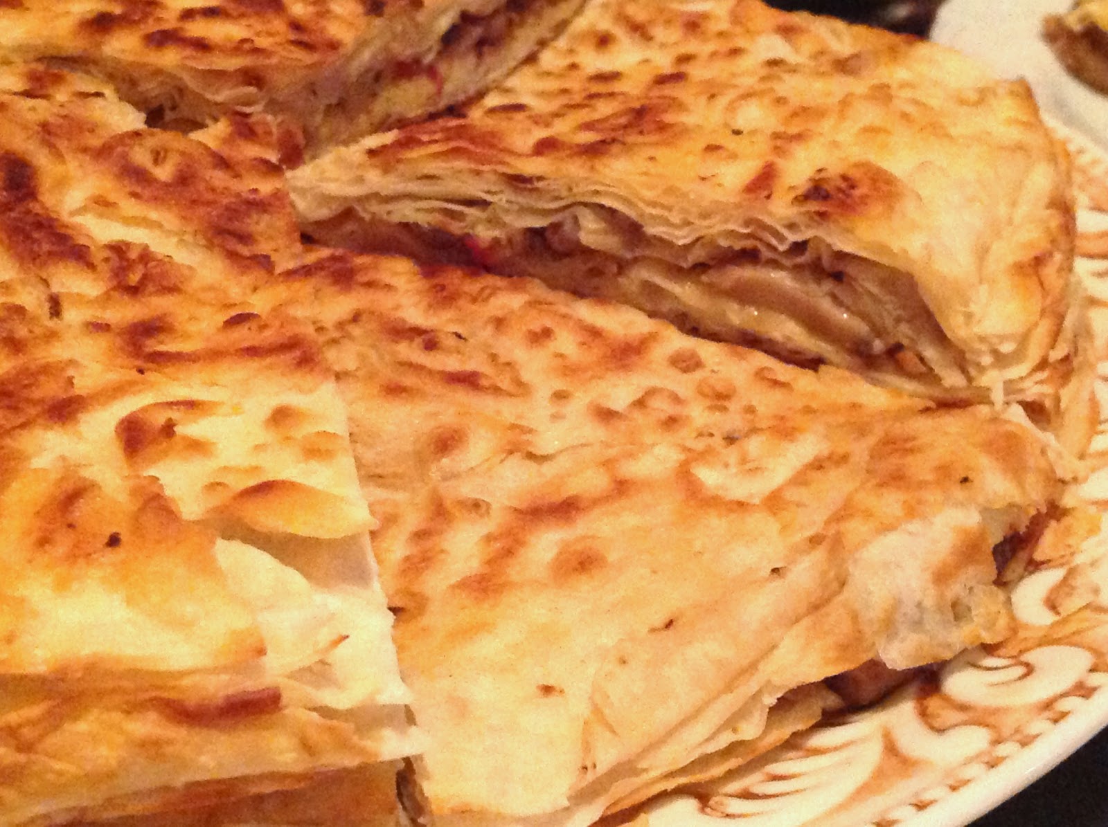 bizim evin aşçısı Tavada Mantarlı Saç Yufka Böreği