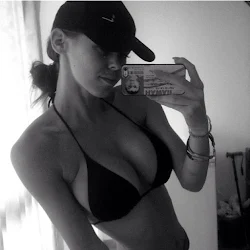Jennifer Ann  Social Media Hot # Foto 8