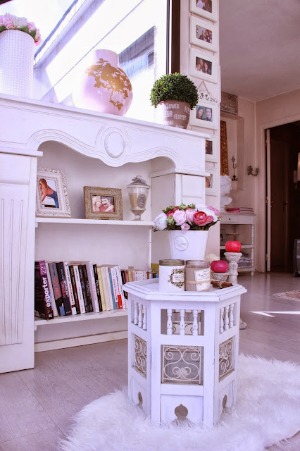 Decoração home office romântico e shabby chic da blogueira. Blog Achados de Decoração