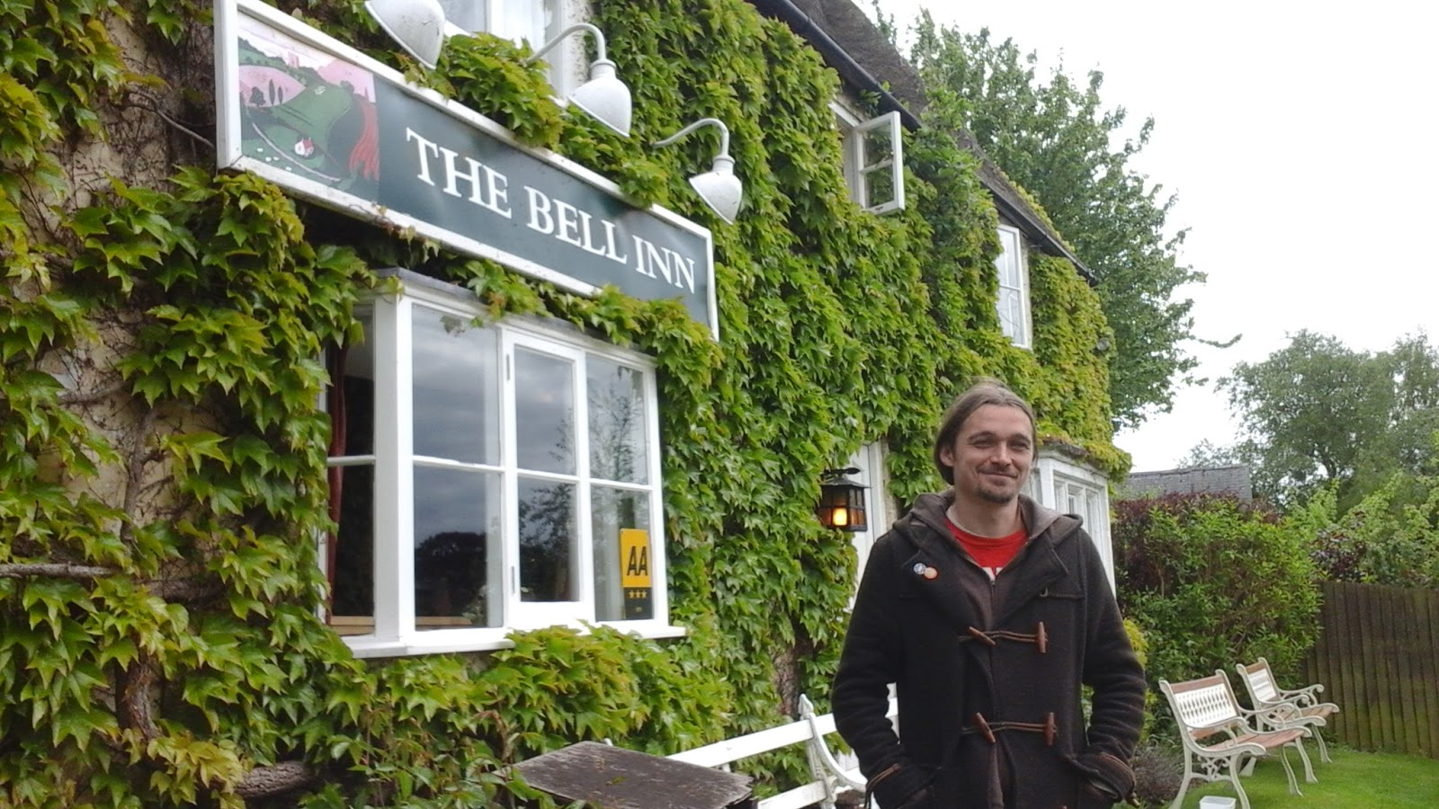 Sunday Lunch at The Bell Inn, East Langton ⋆ Laura Hadland The Extreme