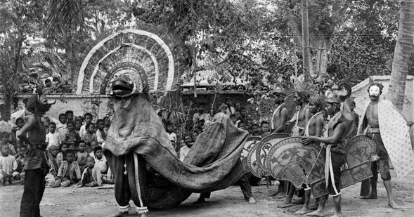 Teks Kebudayaan Melayu Dalam Bahasa Jawi Keberadaan