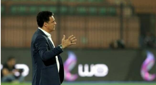 إيهاب جلال يودع لاعبي المصري  
