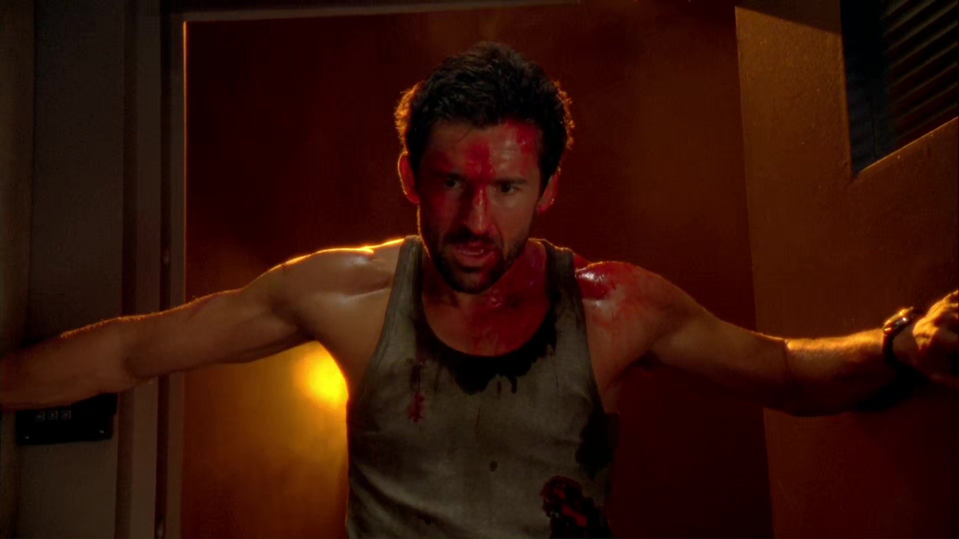 Films Et Séries Tv Avec Jonathan Cake ausCAPS: Jonathan Cake shirtless in Chuck 2-16 "Chuck Versus the Lethal