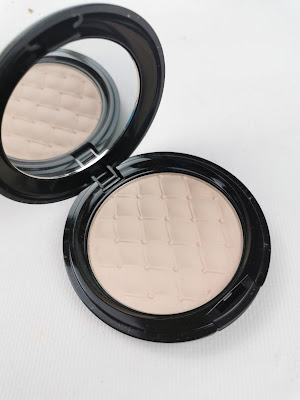 bell secretarle compact mat powder