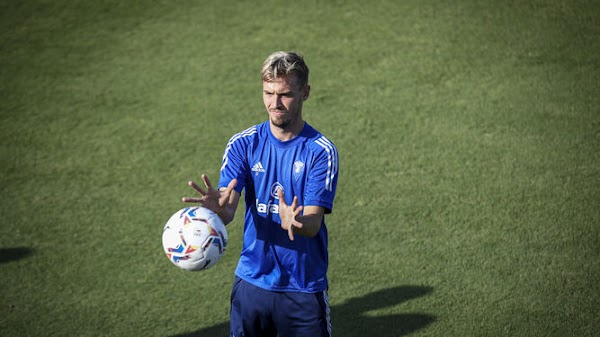 Sergio González - Tenerife -: "El partido ante el Málaga es importante para mirar arriba"