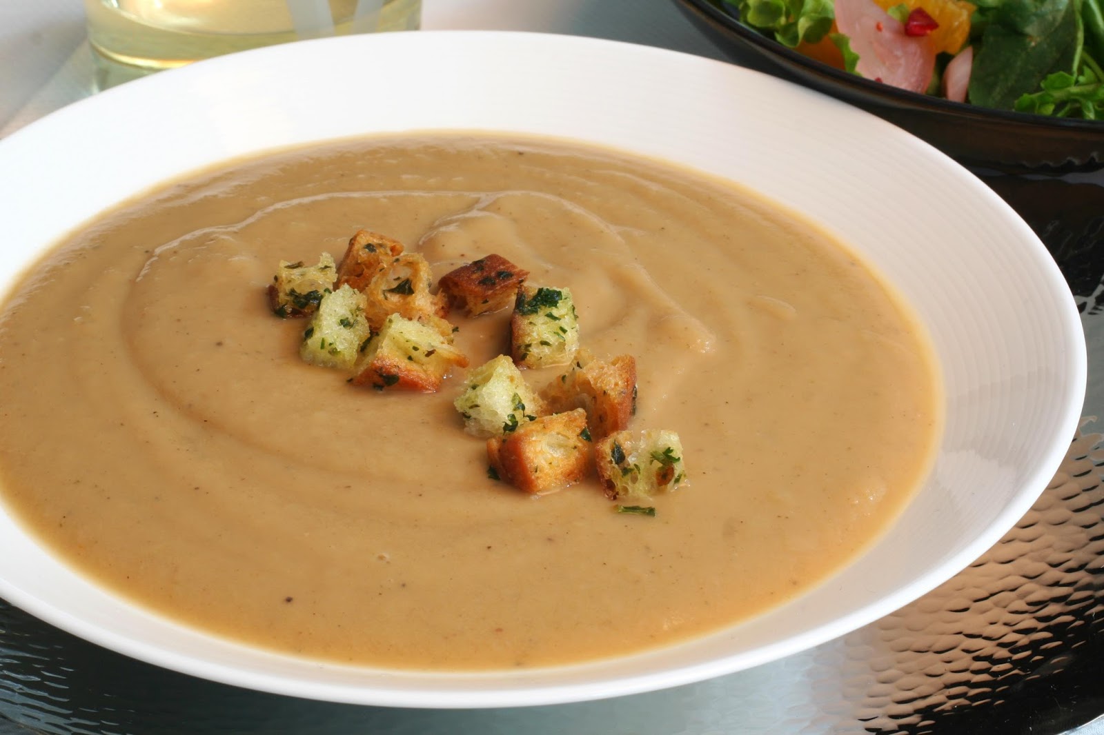 печеночное пюре. суп пюре из печени. суп с печенкой куриной. суп пюре мясной. печеночное пюре.