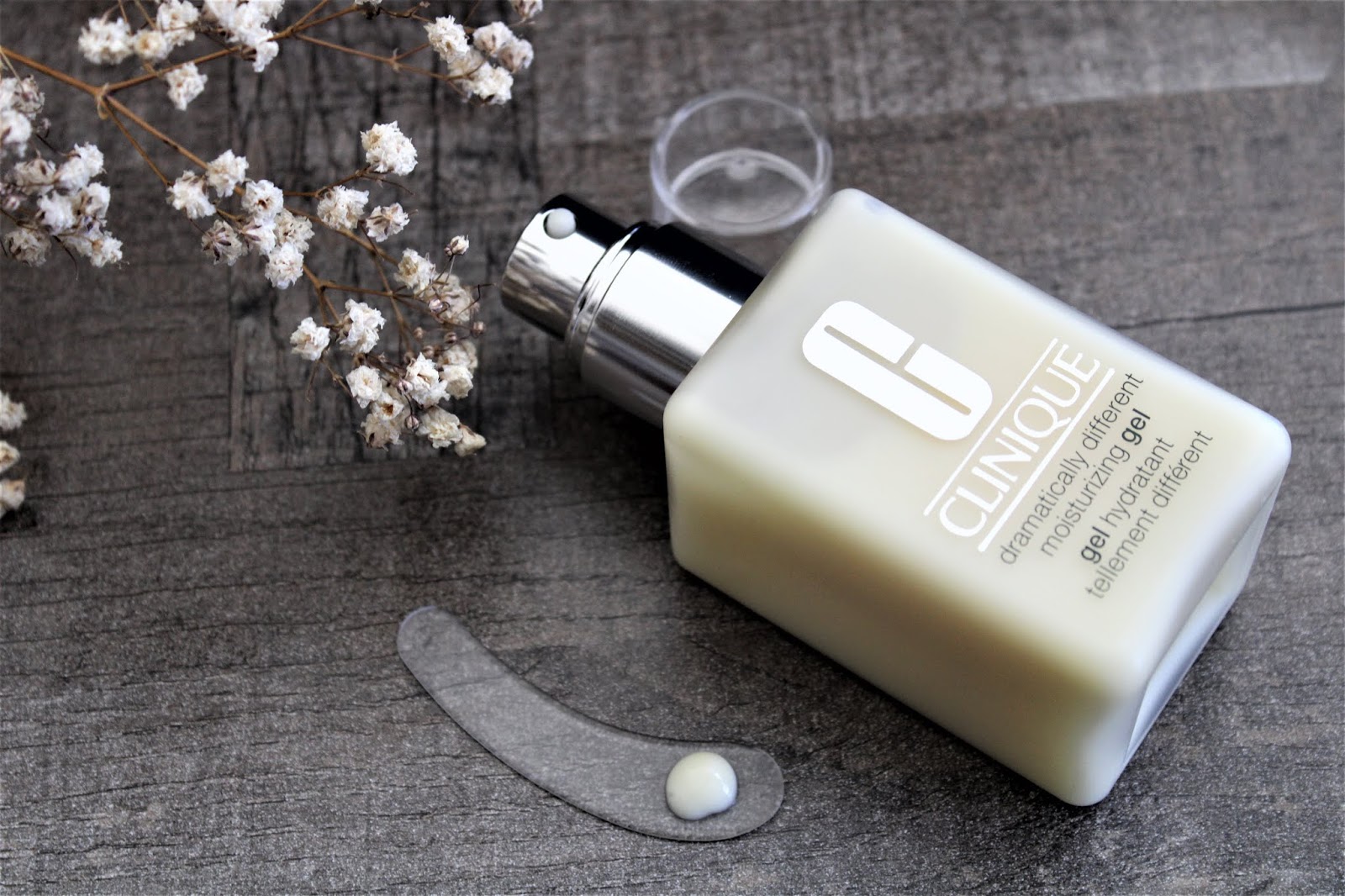 CLINIQUE GEL HYDRATANT TELLEMENT DIFFÉRENT