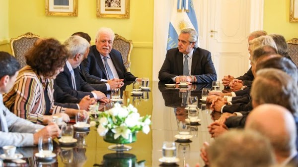 Coronavirus en la Argentina: el Gobierno evalúa regular el ingreso de extranjeros en las fronteras terrestres Coronavirus en la Argentina: el Gobierno evalúa regular el ingreso de extranjeros en las fronteras terrestres