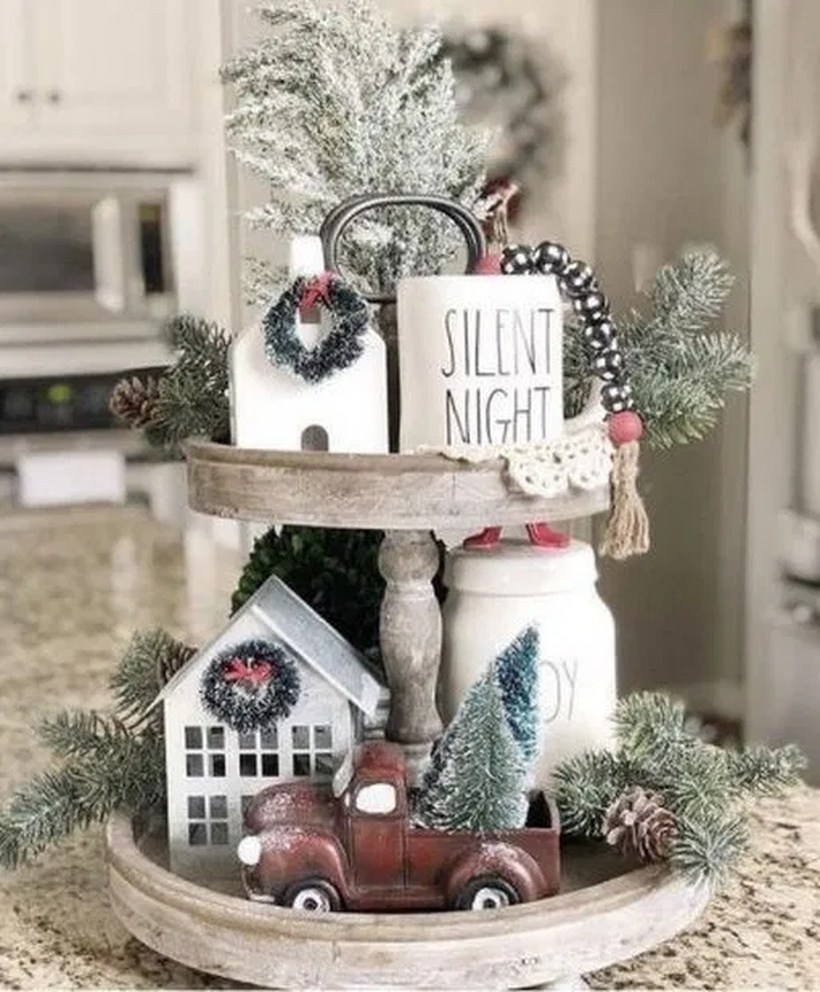 28 Affordable DIY Christmas Decorations Ideas
