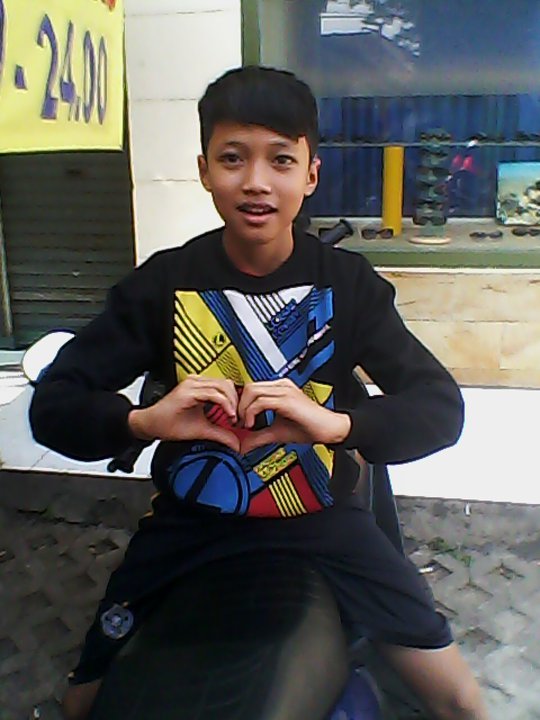 cowok ganteng anak sd kls 6