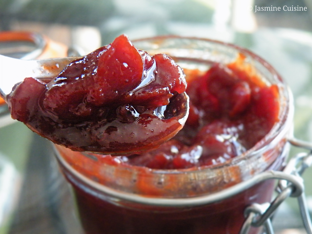 Confiture de prunes à la liqueur de cassis - Jasmine Cuisine