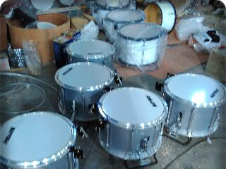 Alat Musik Drumband : Alat Musik Kwarto Di Dalam Drumband Tell Dont Sell - 5 alat musik drumband berseta jenis alat drumband drumband adalah sekelompok barisan atau grub yang memainkan berbagai macam kominasi alat musik seperti alat musik tiup, alat musik.