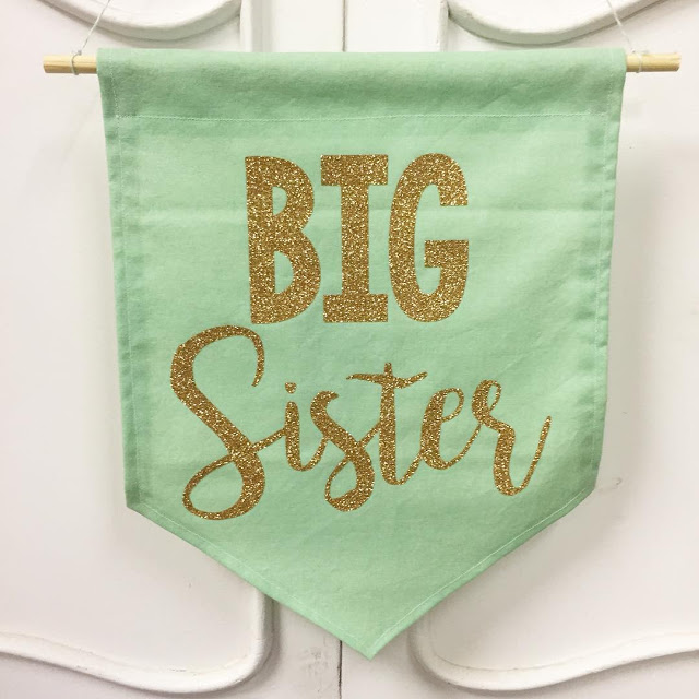 Check out this list of 25 Personalized Gifts you can make with your Cricut! Check out this list of 25 Personalized Gifts you can make with your Cricut!