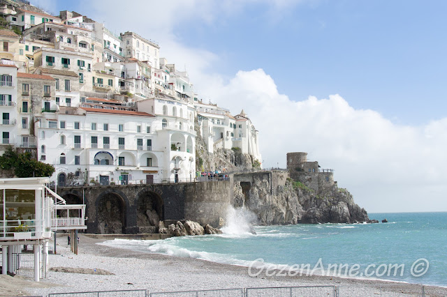 Amalfi kasabası, Amalfi kıyıları