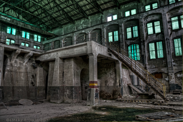 Today&rsquo;s Photo: Abandoned Concrete Factory, 2011