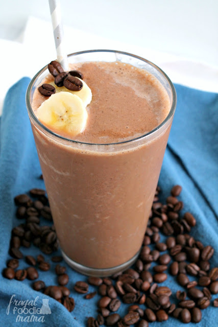 This creamy Banana Mocha Smoothie with a caffeine kick makes the perfect grab & go breakfast or afternoon pick-me-up.