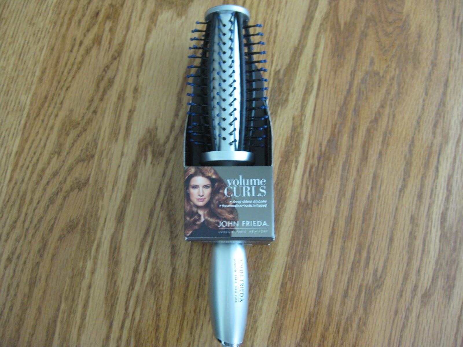 John Frieda "Volume Curls" deep shine silicone & tourmalineionic
