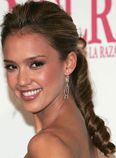 Women Long Hairstyle Pictures - Celebrity Hairstyle Ideas