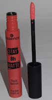 Review essence STAY 8h MATTE liquid lipstick