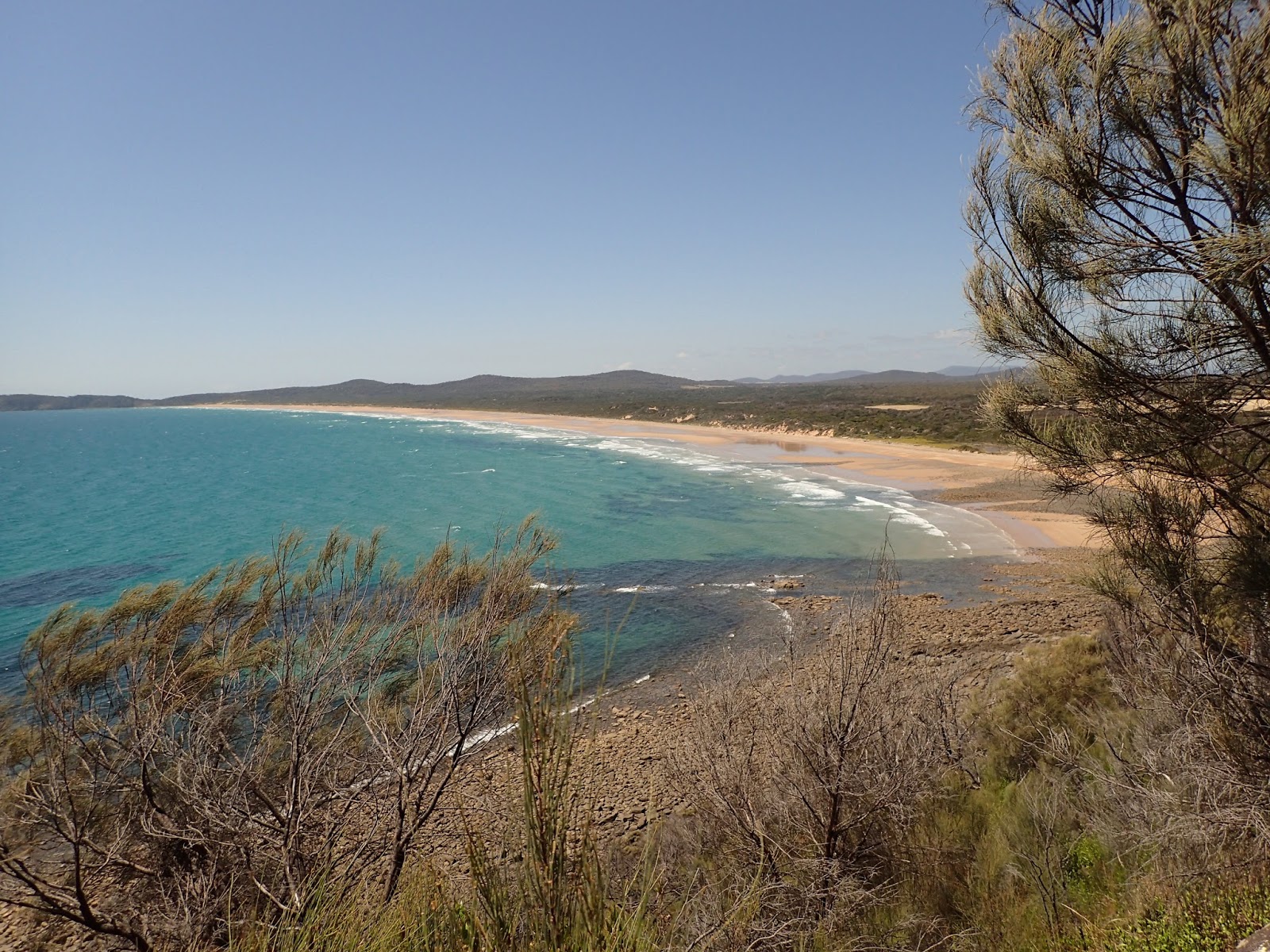 Safarihiker. West Head Coastal Track to Bakers Beach, Narawntapu