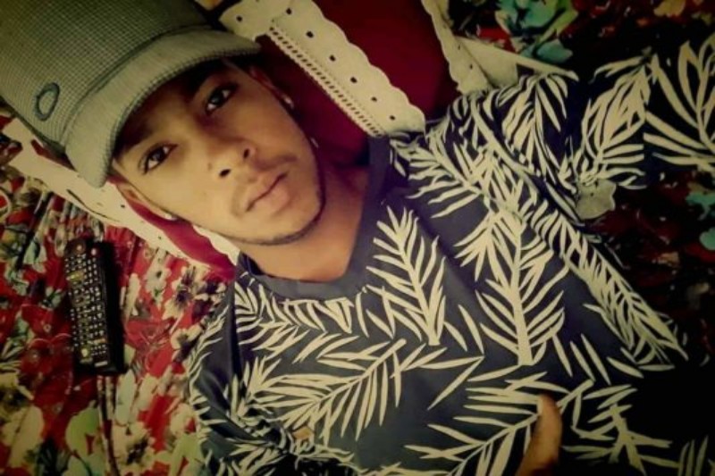 Jovem baleado durante feminicídio em Barra da Estiva não resiste e morre Jovem baleado durante feminicídio em Barra da Estiva não resiste e morre