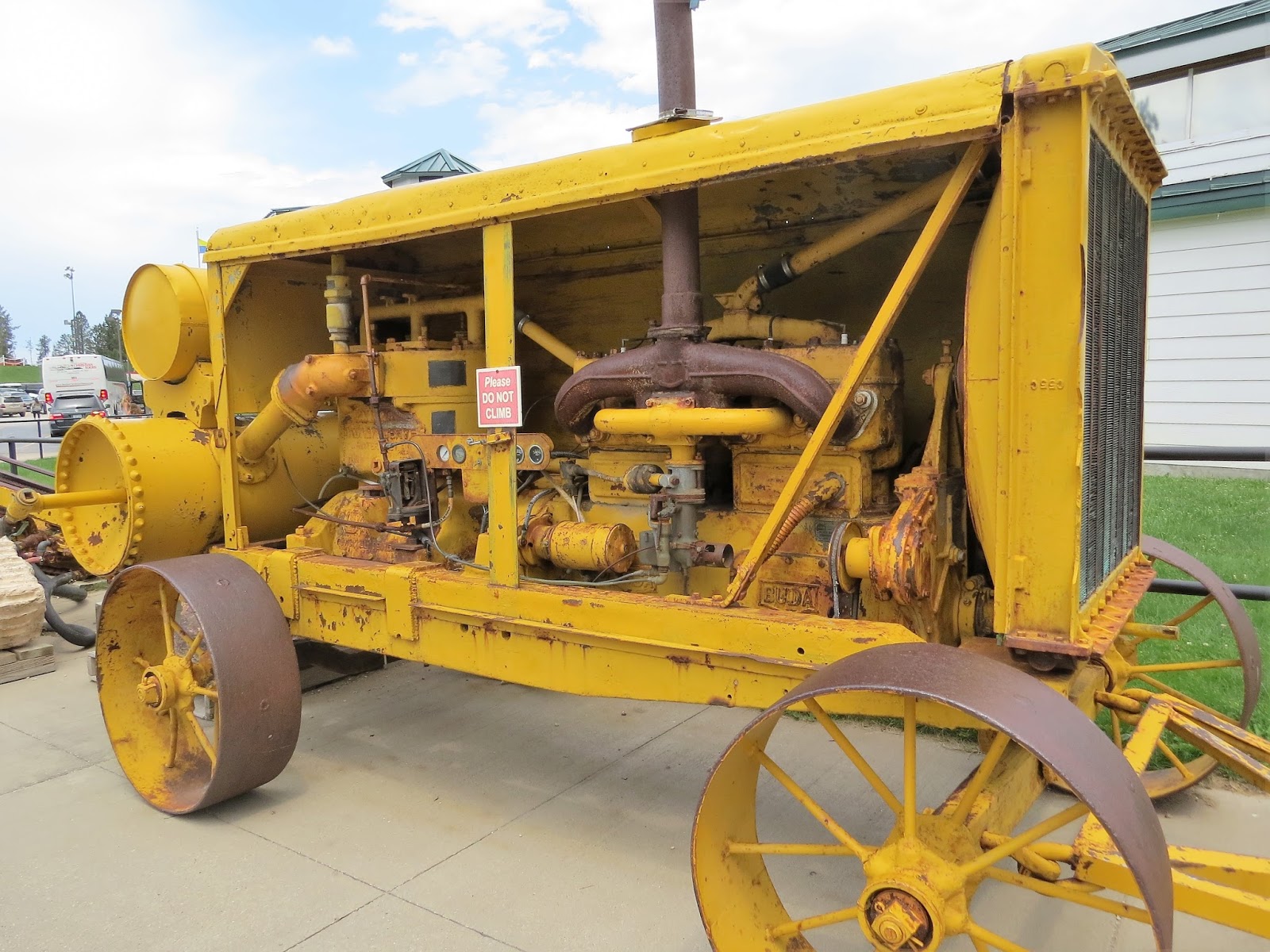 On the Road Abode Trading a zip code for a toad The Amazing Monuments