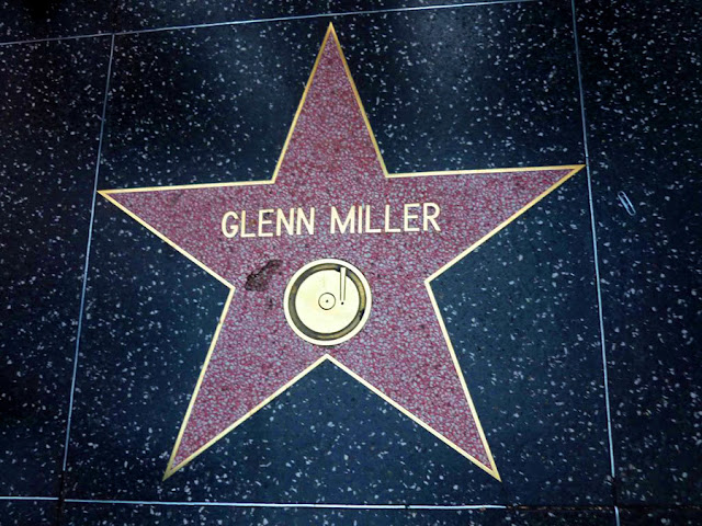 Звезда Гленна Миллера на голливудской «Аллее славы»
